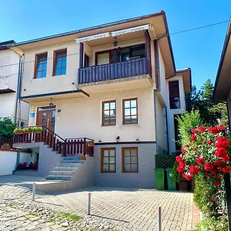 Apartments Pendik Охрид Екстериор снимка