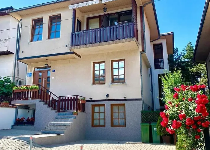 Apartments Pendik
